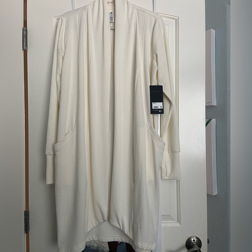 Activewear cardigan